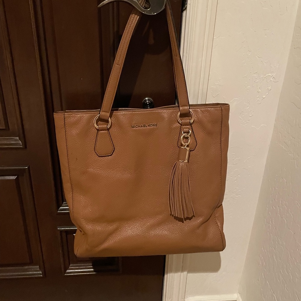 Michael Kors Tote